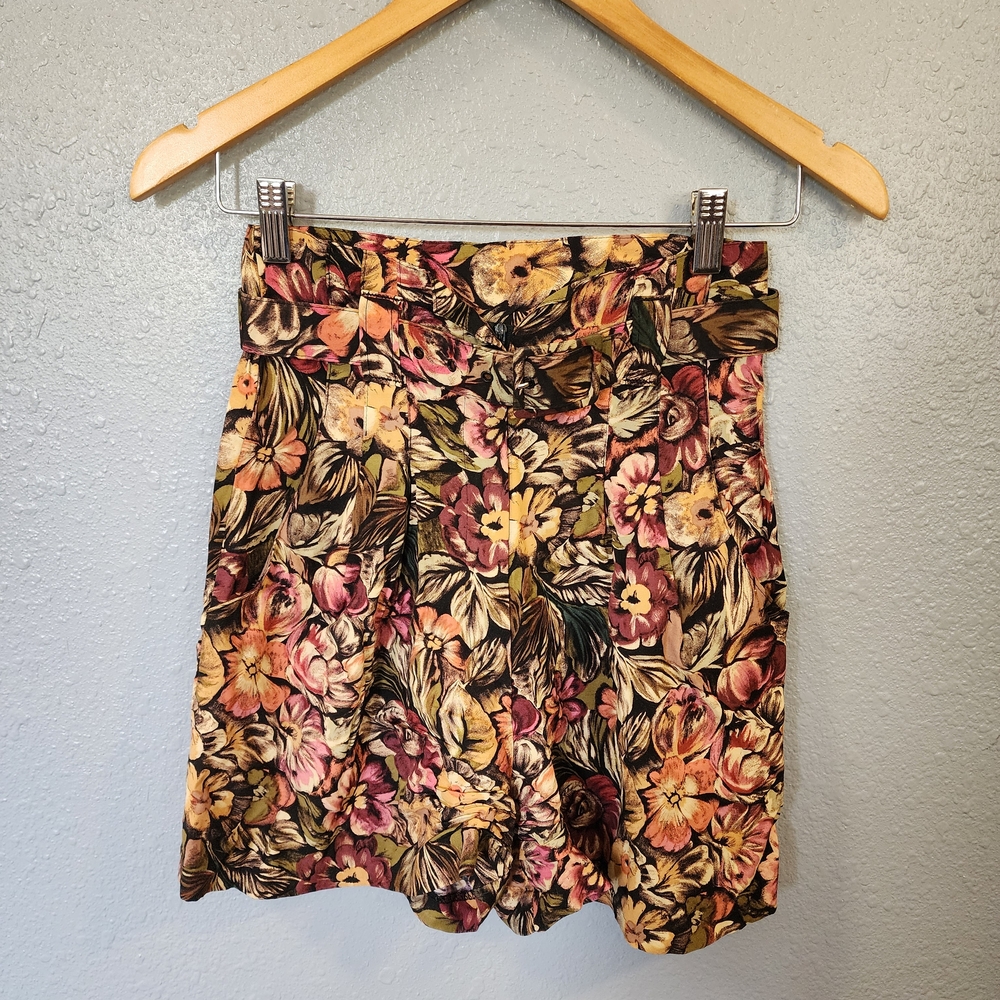 Vintage Rampage Floral High Rise Shorts- Size XS